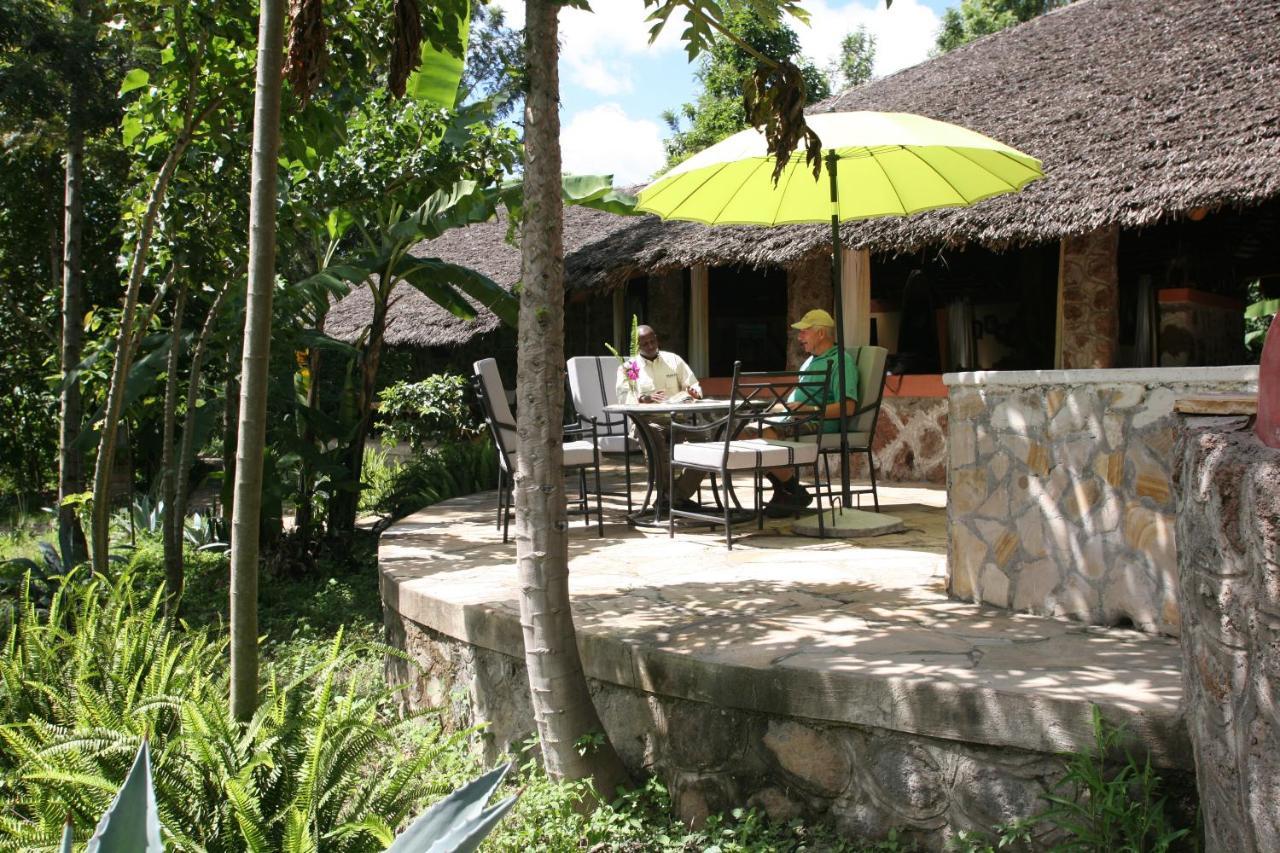 Kiboko Lodge Usa River Экстерьер фото